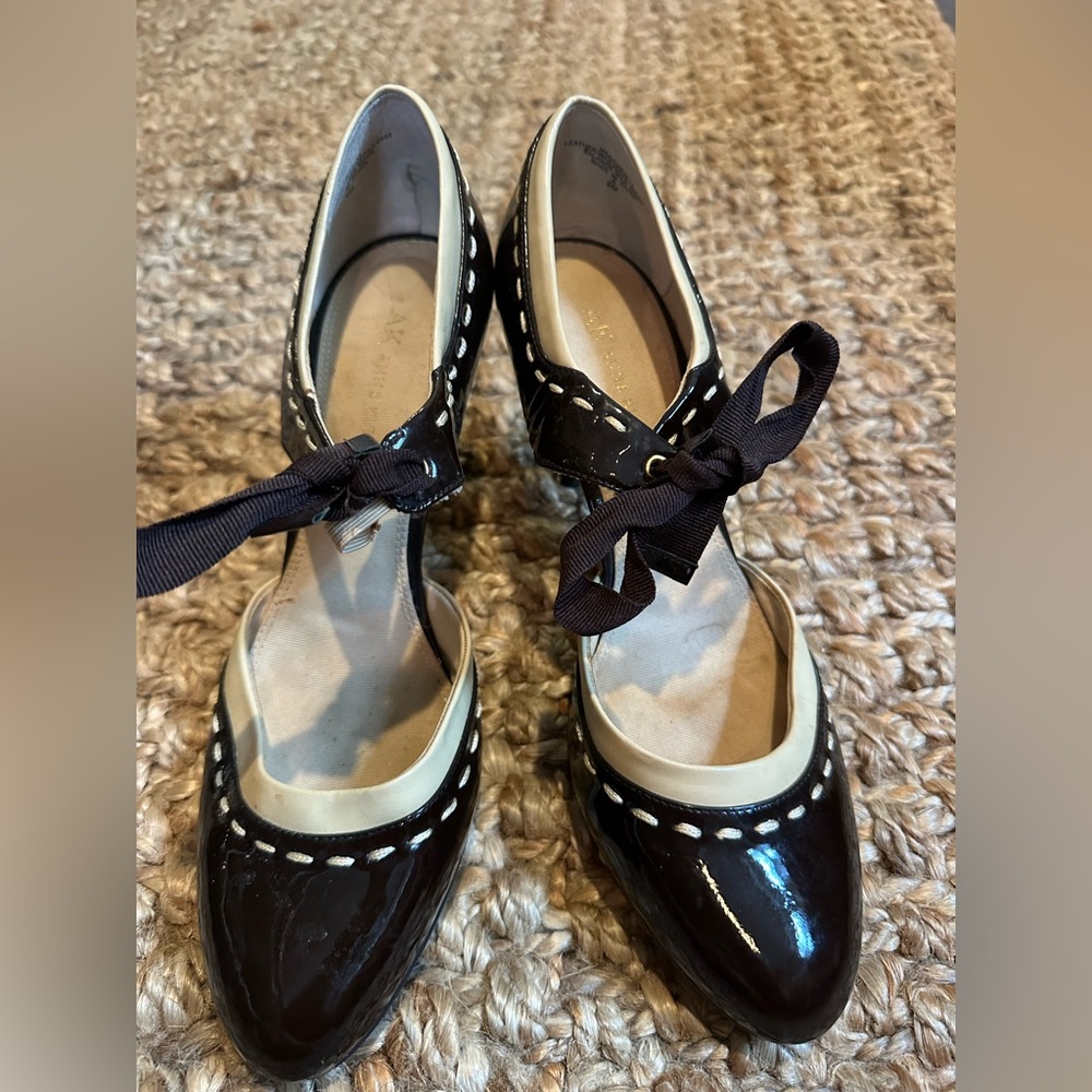 Anne Klein Magemenim Heels